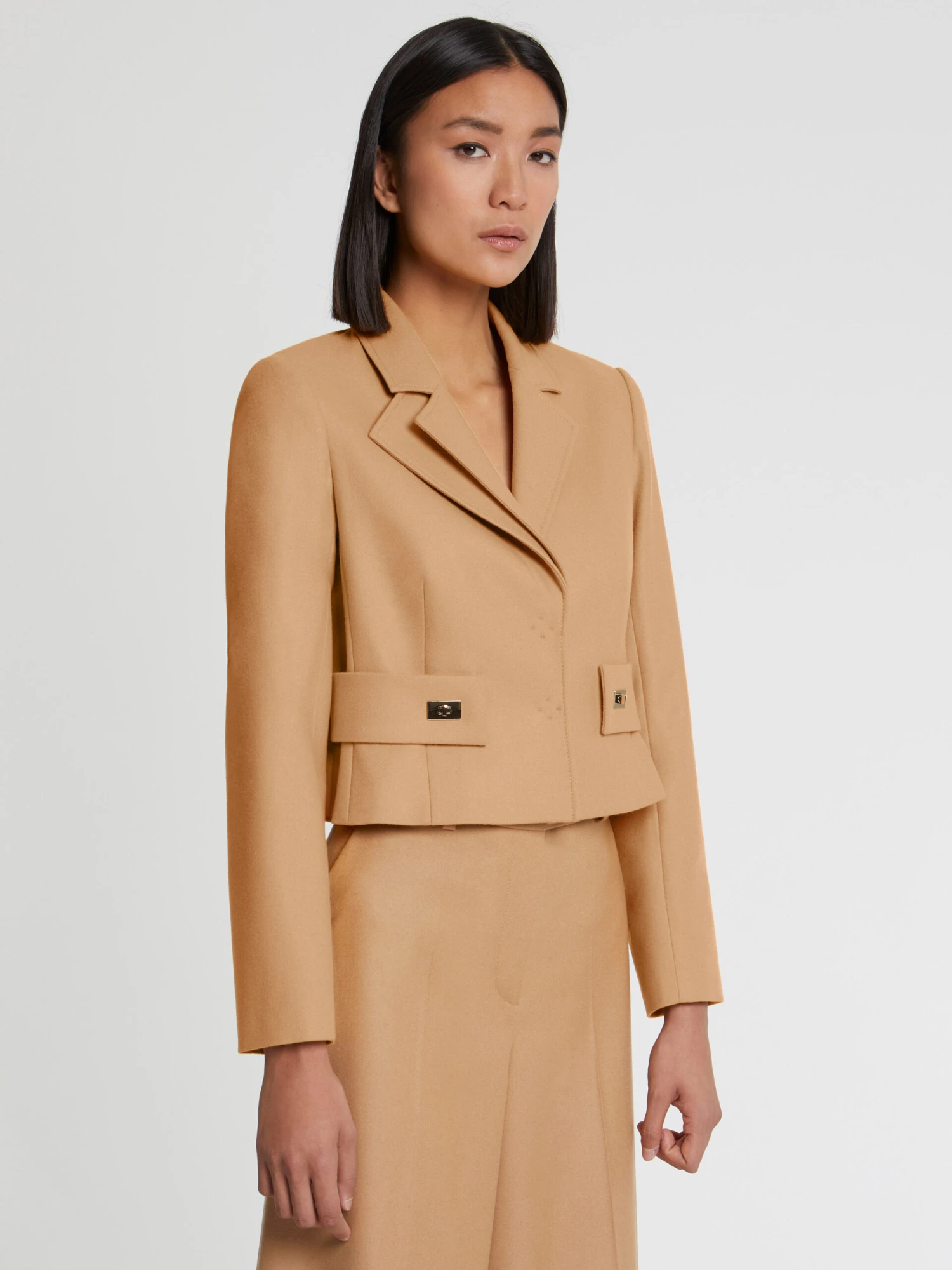 PAULE KA Veste Courte Boite à Double Col 3 PAULE KA Veste Courte Boite à Double Col – Image 3