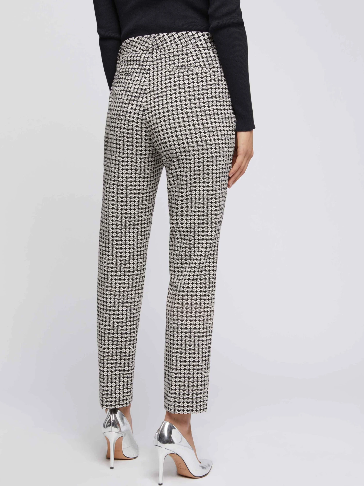 PAULE KA Pantalon Cigarette En Jacquard Imprimé Pâquerettes 9 PAULE KA Pantalon Cigarette En Jacquard Imprimé Pâquerettes – Image 9