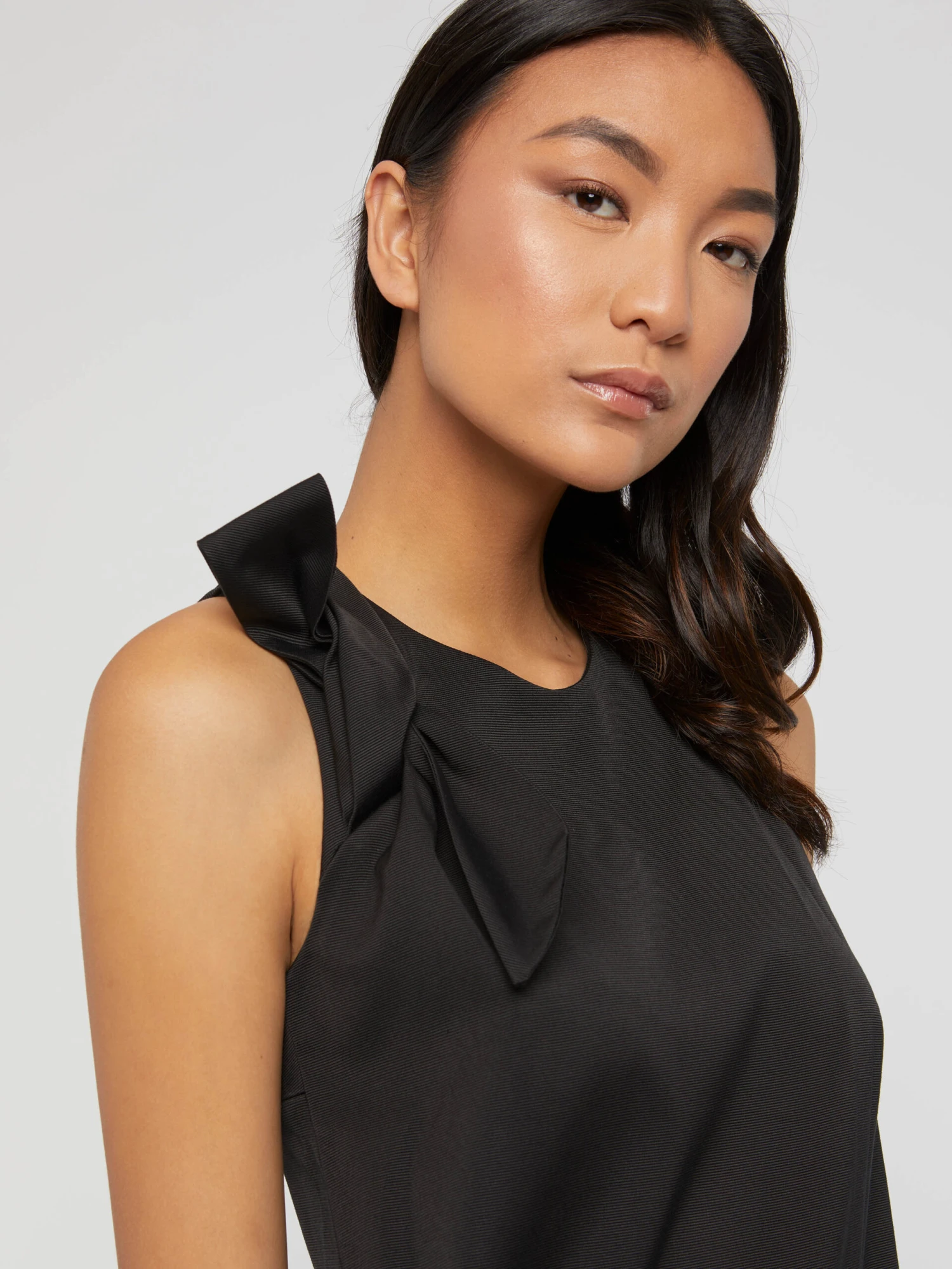 PAULE KA Robe Courte à Nœud 2 PAULE KA Robe Courte à Nœud – Image 2