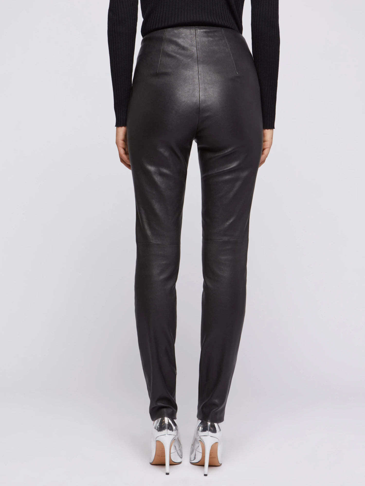 PAULE KA Pantalon Slim En Cuir D'agneau Stretch 5 PAULE KA Pantalon Slim En Cuir D'agneau Stretch – Image 5
