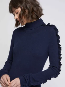 PAULE KA Pull Col Roulé à Volants En Laine Mérinos 16 PAULE KA Pull Col Roulé à Volants En Laine Mérinos -PAULE KA Boutique paule ka 21H401 PU401 699 2 scaled