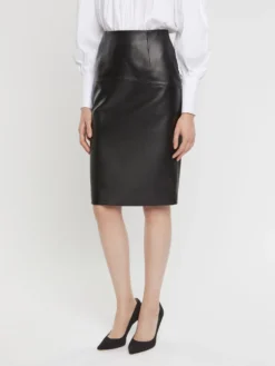 PAULE KA Jupe Droite En Cuir D'agneau 7 PAULE KA Jupe Droite En Cuir D'agneau -PAULE KA Boutique paule ka 22E300J212 999 3 scaled