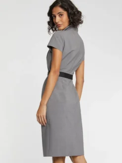 PAULE KA Robe Droite à Col Tailleur 9 PAULE KA Robe Droite à Col Tailleur -PAULE KA Boutique paule ka 22H144R003 930 4 scaled