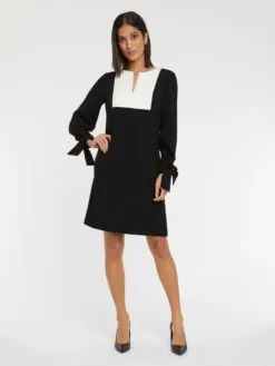 PAULE KA Robe à Plastron En Tissu Crêpe