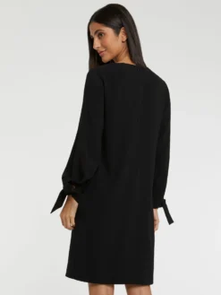 PAULE KA Robe à Plastron En Tissu Crêpe -PAULE KA Boutique paule ka 22H180R026 9902 4 scaled