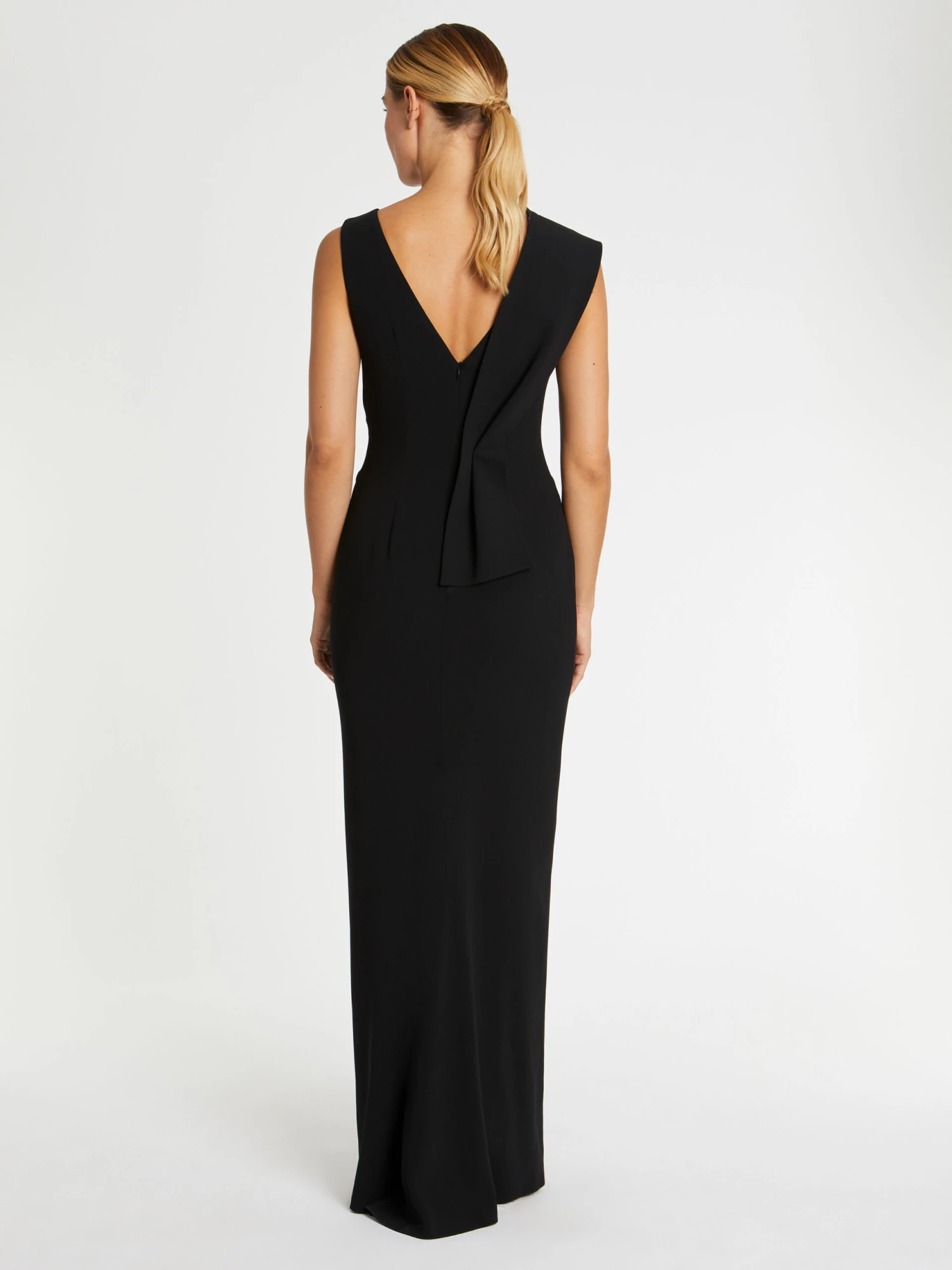 PAULE KA Robe Longue De Cérémonie à Nœud En Satin 4 PAULE KA Robe Longue De Cérémonie à Nœud En Satin – Image 4