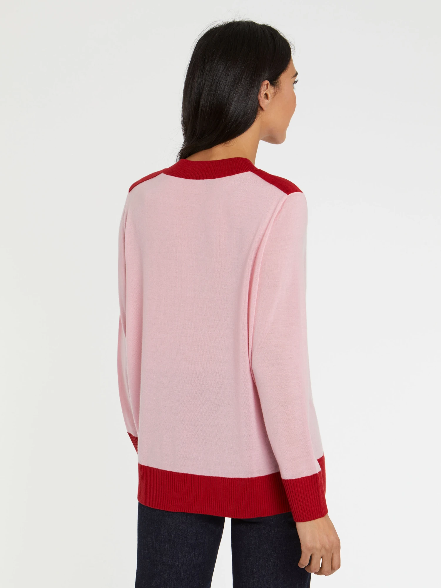 PAULE KA Pull Col V En Laine Mérinos 4 PAULE KA Pull Col V En Laine Mérinos – Image 4