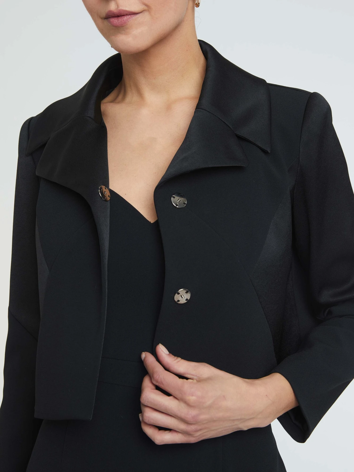 PAULE KA Veste Courte En Crêpe Envers Satin 2 PAULE KA Veste Courte En Crêpe Envers Satin – Image 2