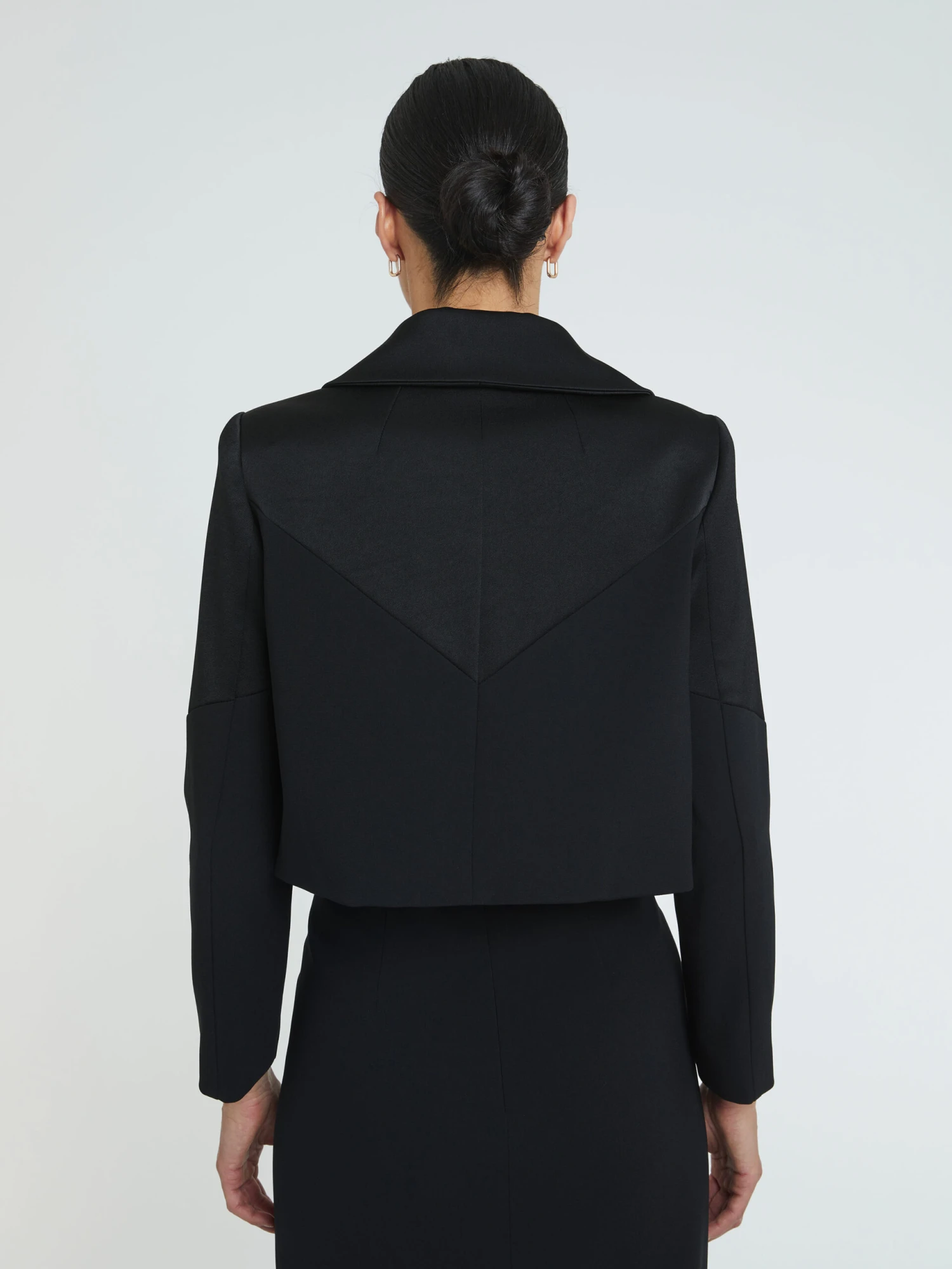 PAULE KA Veste Courte En Crêpe Envers Satin 4 PAULE KA Veste Courte En Crêpe Envers Satin – Image 4